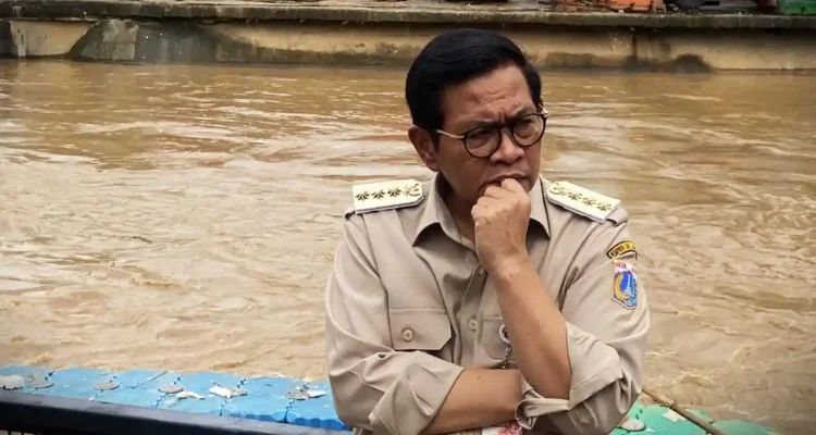 3 Faktor Penyebab Jakarta Banjir, Ini Kata Pramono Anung !