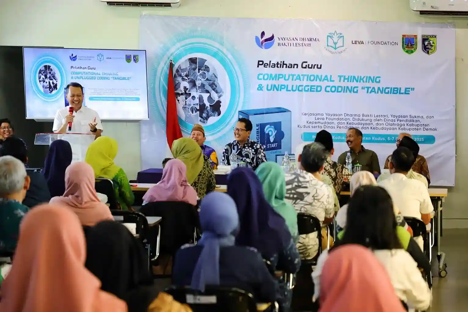 Guru Inspiratif 2025: Penggerak Pembelajaran Kreatif di Era Teknologi